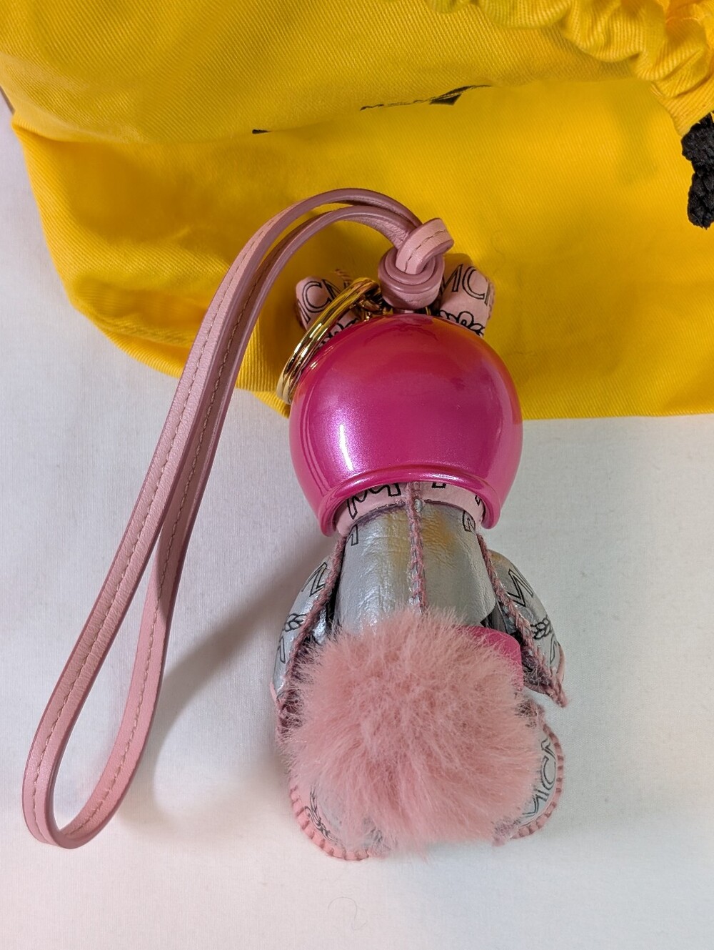 MCM Aren Space Rabbit Charm In Visetos - Picture 4 of 8